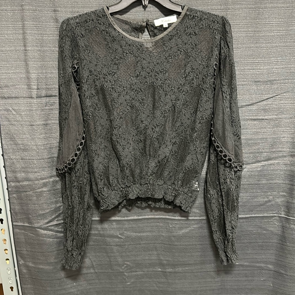H. studio black lace with‎ gathering around waist and arms top / Size 2X